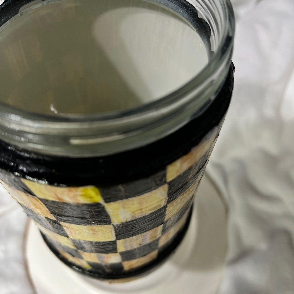 Hand-Painted Checkered Decorative Jar Mckenzie Child inspired - Picture 6 of 9